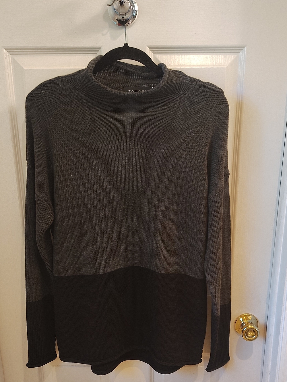 Tahari Women’s Two-Tone Roll Neck Cotton Blend Sweater in Charcoal & Black M